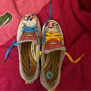 Custom Converses made for my daughter !!Size 6 never worn My loss your gain !!